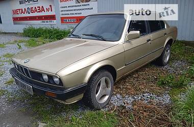 Седан BMW 316 1987 в Новограде-Волынском