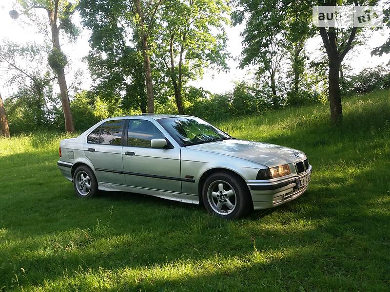 BMW 318