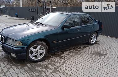Седан BMW 318 1997 в Каменец-Подольском