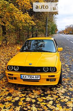 Купе BMW 318 1986 в Харькове
