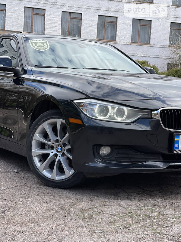 2012 BMW 320, VIN WBA3B1C54CF078171:plate — фото 1 (autoria)