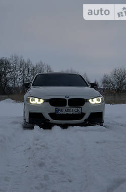 Седан BMW 335 2013 в Ровно
