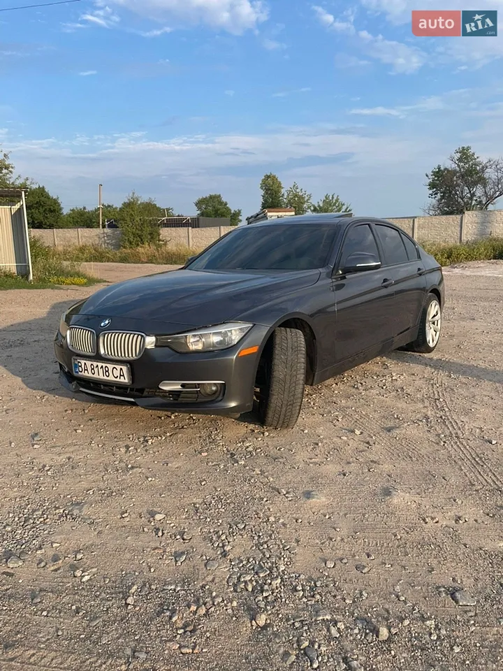 2012 BMW 3er - мініатюра 10