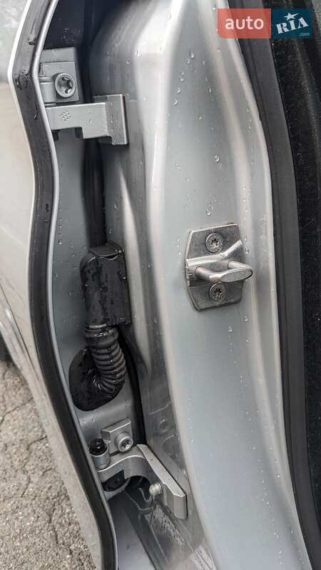 Купе BMW 4 Series Gran Coupe 2016 в Киеве фото 46 Купе BMW 4 Series Gran Coupe 2016 в Киеве