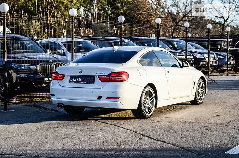 Купе BMW 4 Series 2015 в Києві