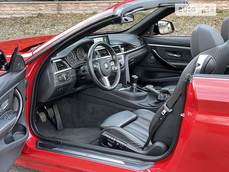 Кабриолет BMW 4 Series 2014 в Киеве