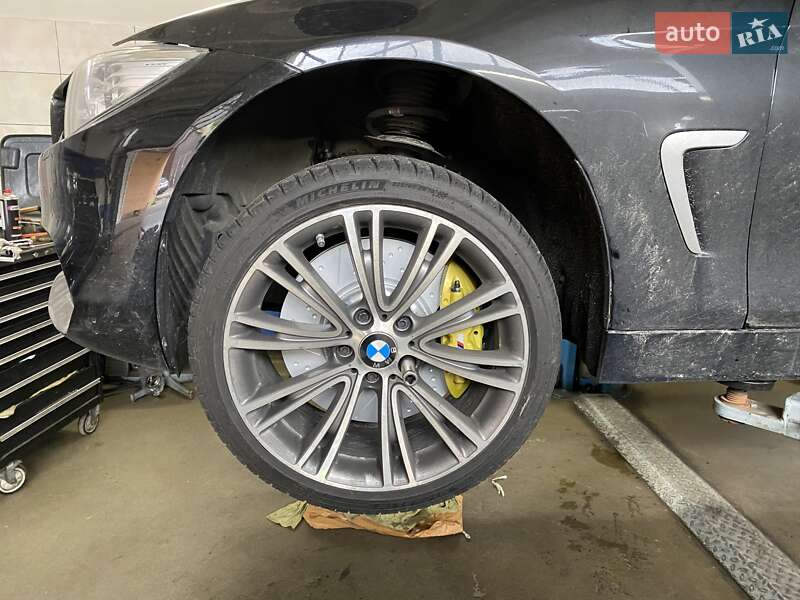 Купе BMW 4 Series 2015 в Киеве