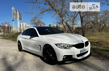 Купе BMW 4 Series 2013 в Кам'янському