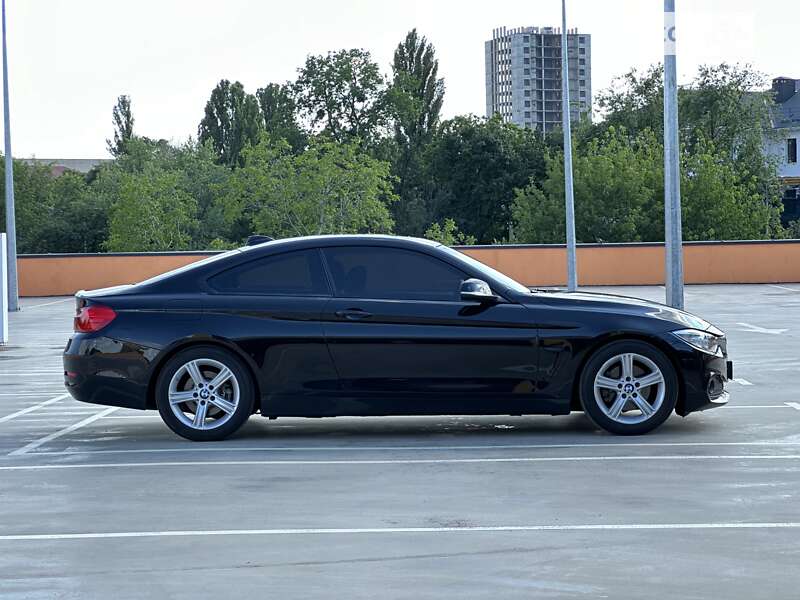 Купе BMW 4 Series 2014 в Києві