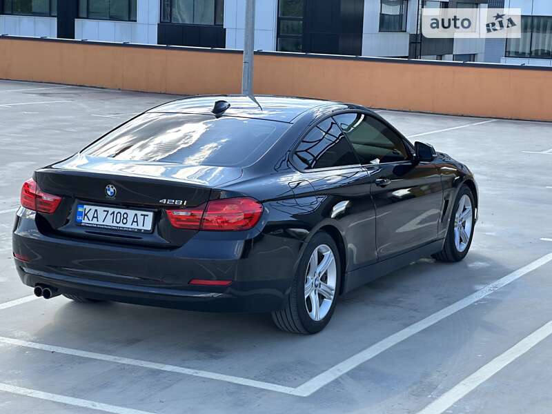 Купе BMW 4 Series 2014 в Києві