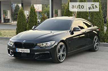 Купе BMW 4 Series 2020 в Дніпрі