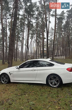 Купе BMW 4 Series 2015 в Києві