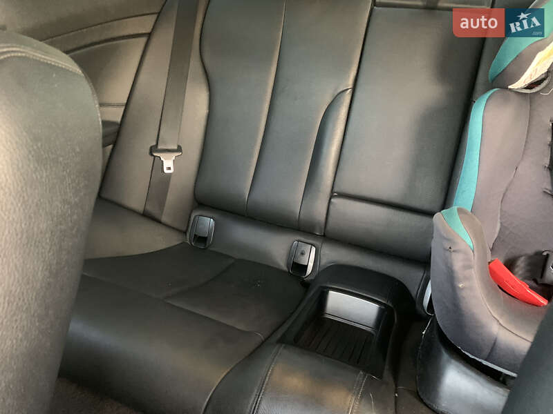 Купе BMW 4 Series 2013 в Львові фото 12 Купе BMW 4 Series 2013 в Львові