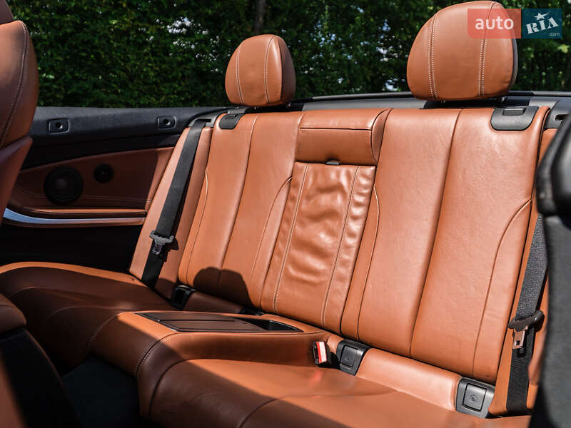 Кабріолет BMW 4 Series 2015 в Ужгороді