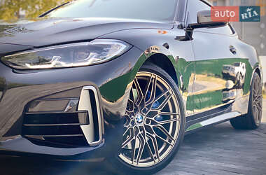 Купе BMW 4 Series 2021 в 