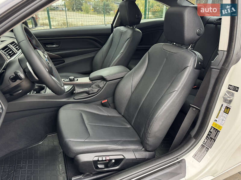 Купе BMW 4 Series 2014 в Києві
