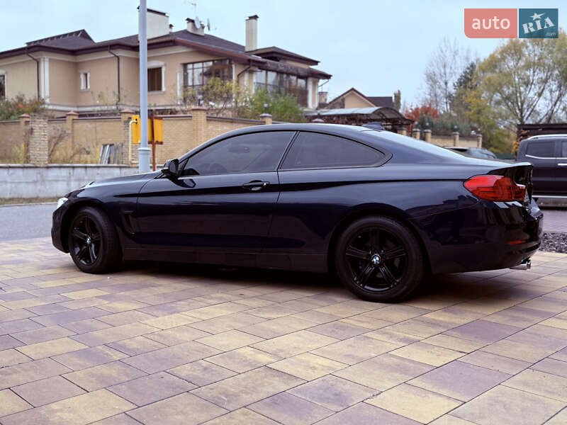 Купе BMW 4 Series 2013 в Києві