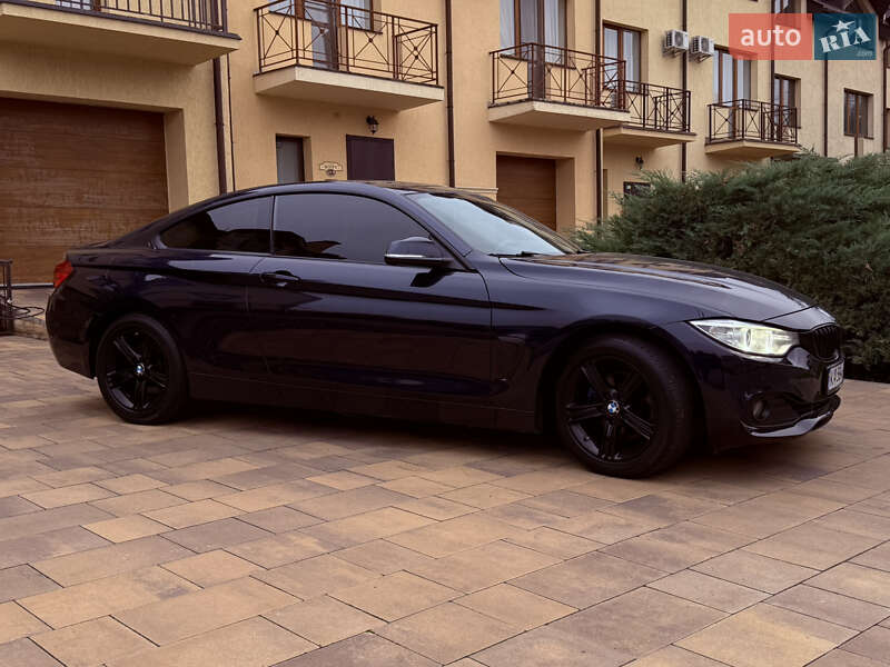 Купе BMW 4 Series 2013 в Києві