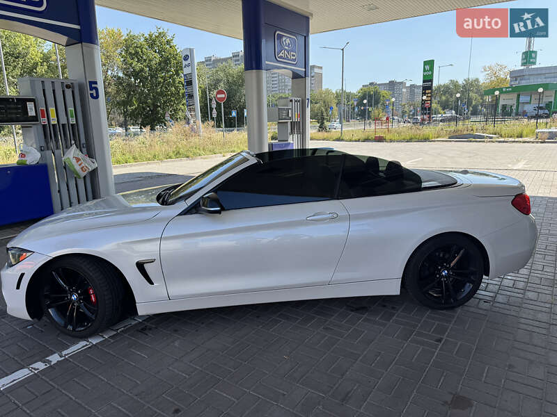 Кабриолет BMW 4 Series 2013 в Киеве