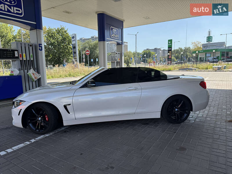 Кабриолет BMW 4 Series 2013 в Киеве