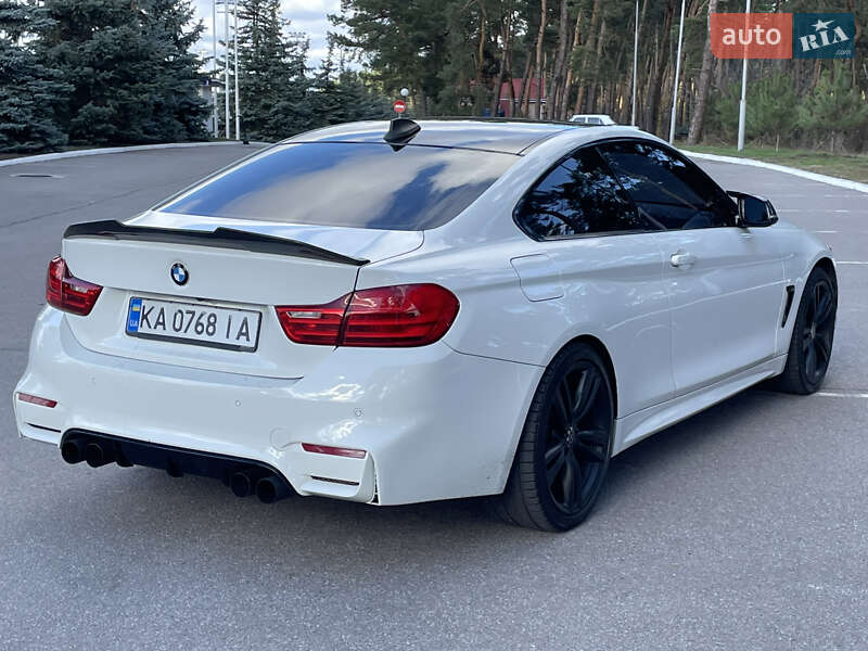 Купе BMW 4 Series 2015 в Киеве