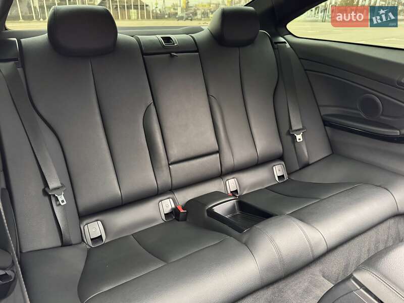 Купе BMW 4 Series 2016 в Киеве