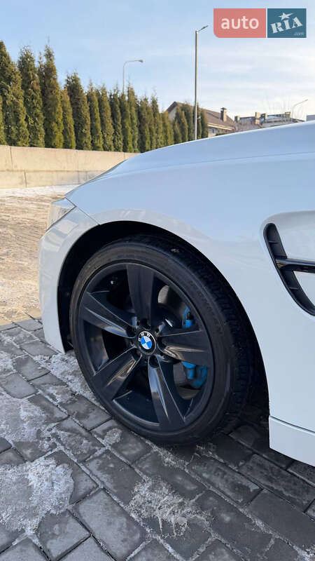 Кабриолет BMW 4 Series 2015 в Ровно