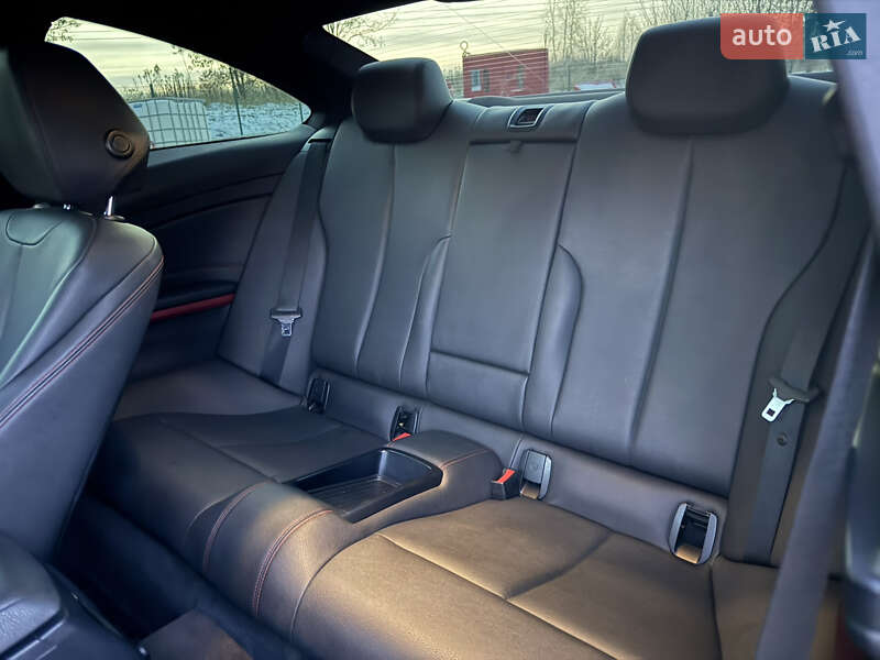 Купе BMW 4 Series 2013 в Ровно