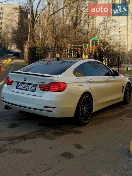Купе BMW 4 Series 2015 в Киеве