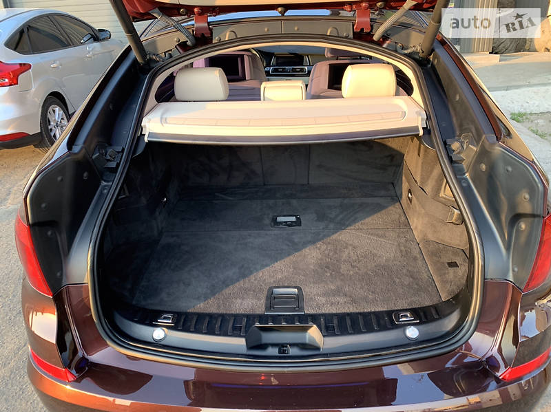 Хетчбек BMW 5 Series GT 2011 в Дніпрі