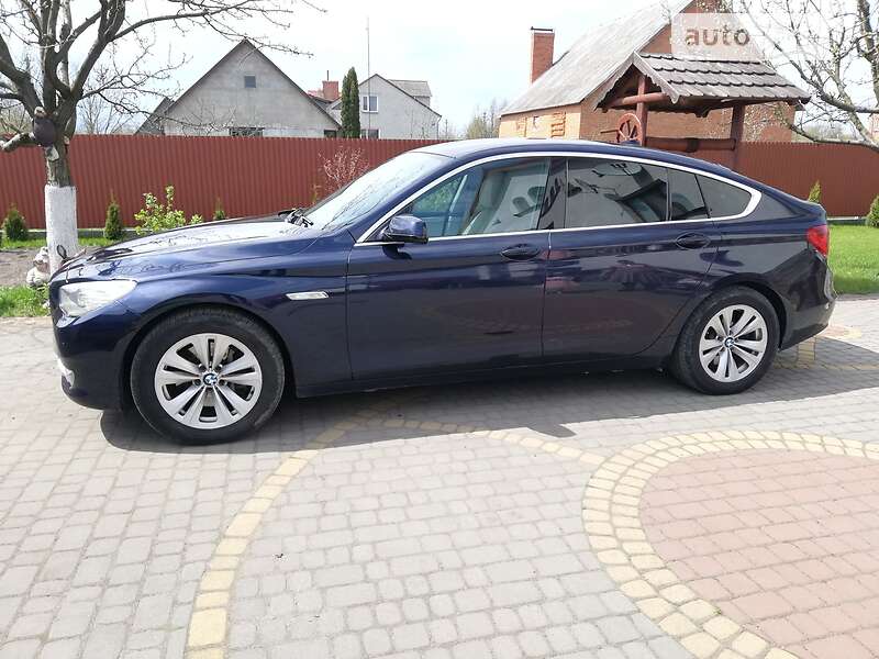 BMW 5 Series GT 2013