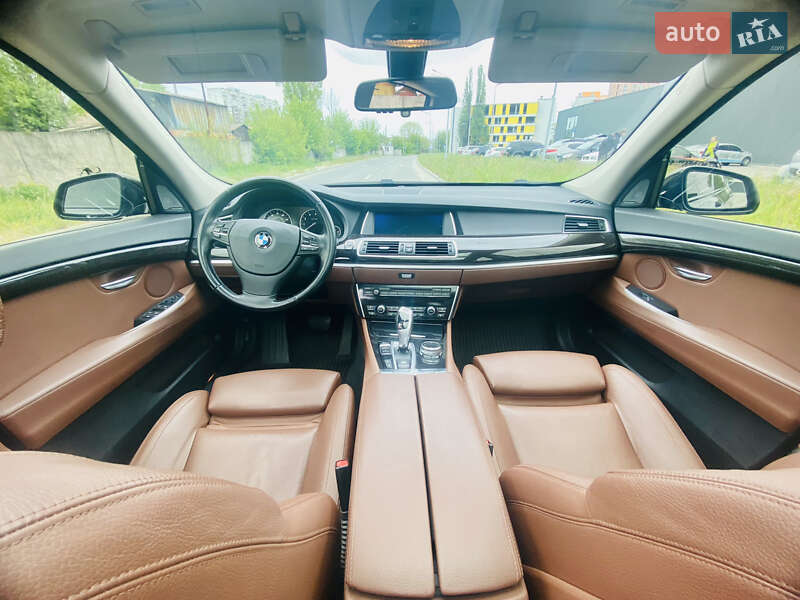 Лифтбек BMW 5 Series GT 2014 в Киеве