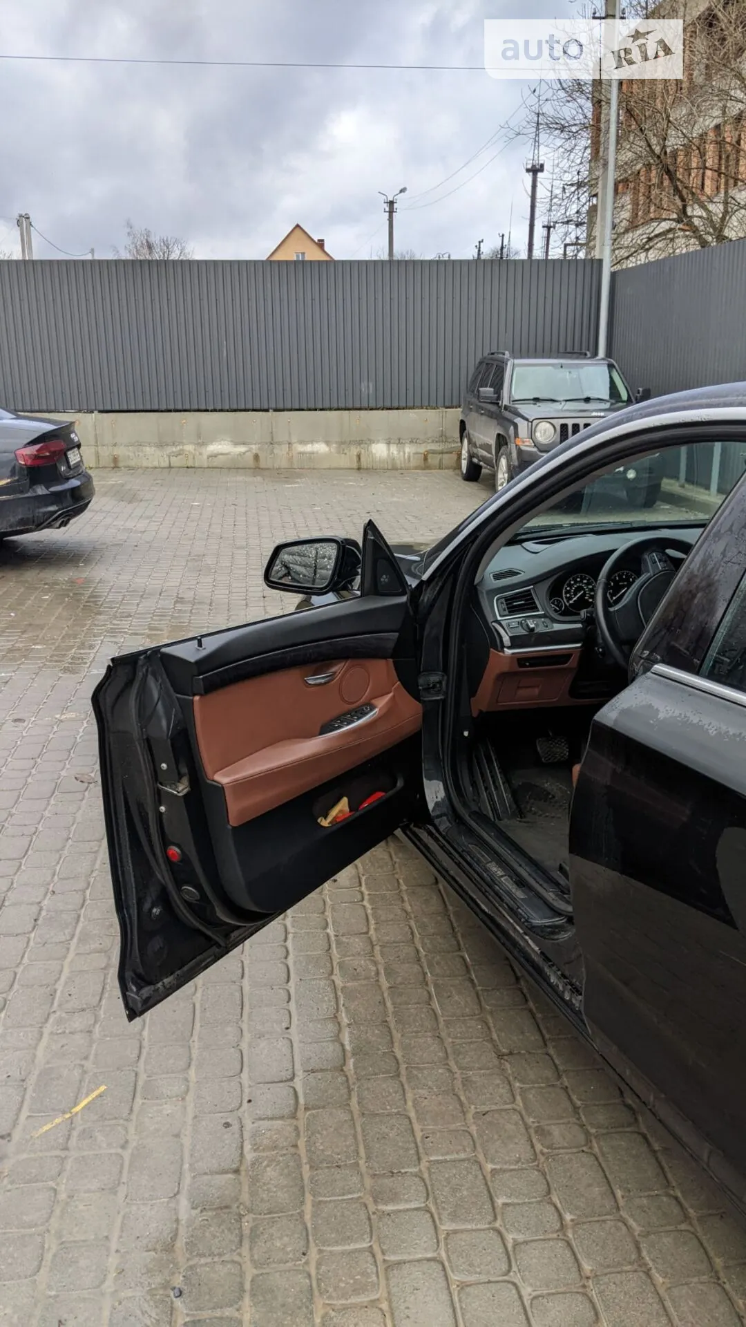 2012 BMW 5er - мініатюра 18