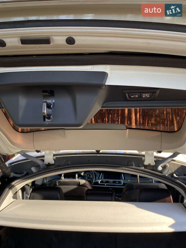 Лифтбек BMW 5 Series GT 2014 в Миргороде фото 13 Лифтбек BMW 5 Series GT 2014 в Миргороде
