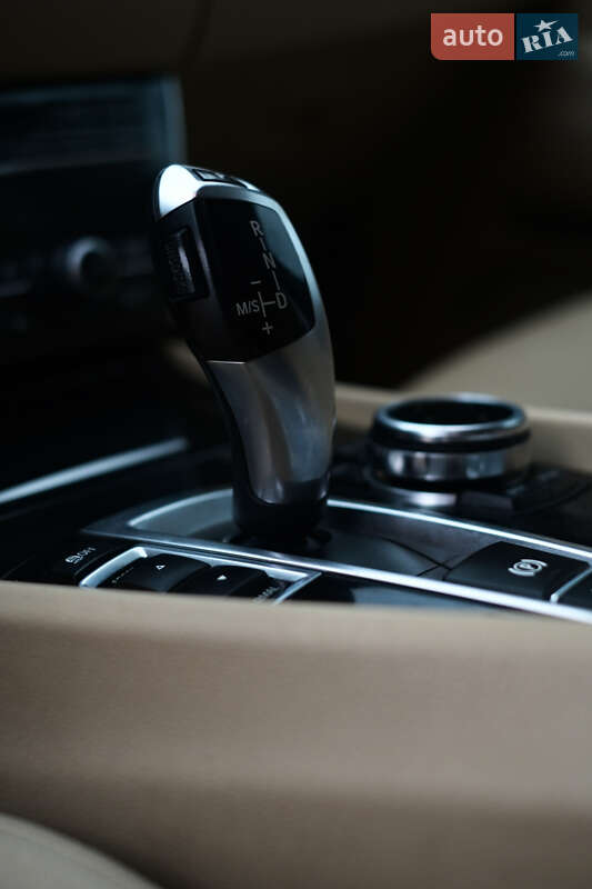 Лифтбек BMW 5 Series GT 2010 в Львове