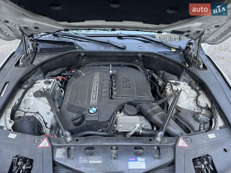 Ліфтбек BMW 5 Series GT 2014 в Києві фото 28 Ліфтбек BMW 5 Series GT 2014 в Києві