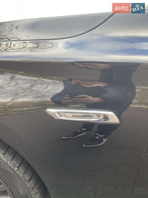 Седан BMW 5 Series GT 2015 в Рівному