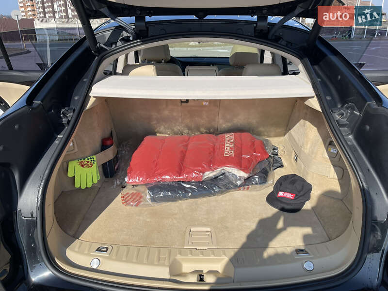 Ліфтбек BMW 5 Series GT 2013 в Києві