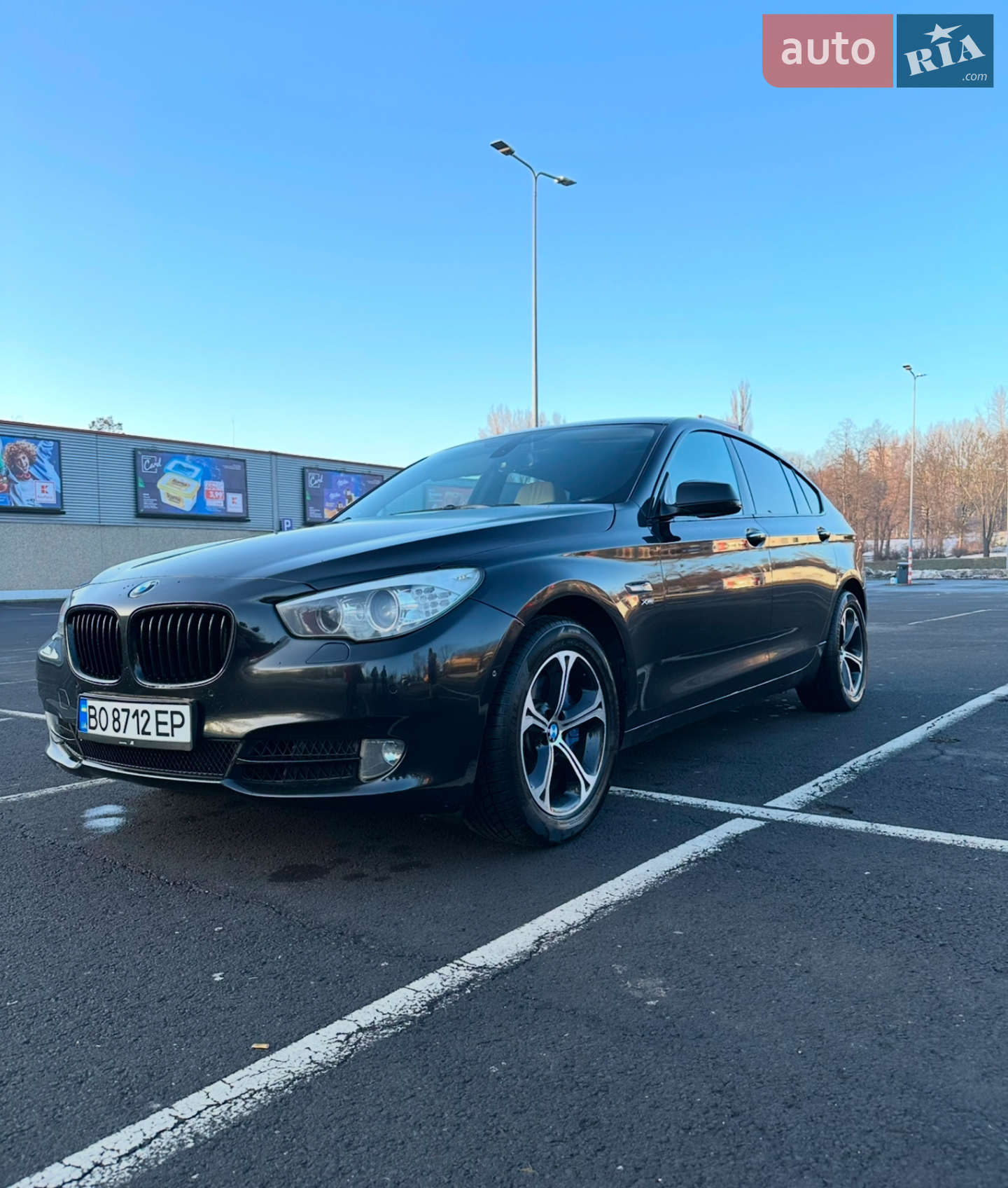 2010 BMW 5er - мініатюра 2