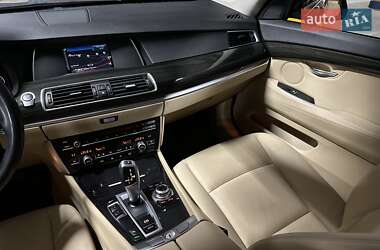 Лифтбек BMW 5 Series GT 2017 в 