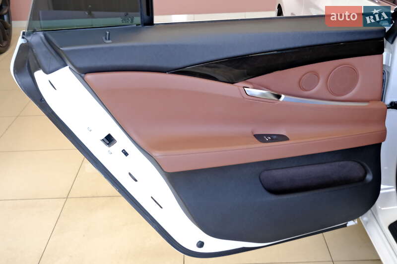 Лифтбек BMW 5 Series GT 2012 в Одессе