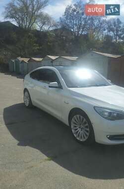 Лифтбек BMW 5 Series GT 2013 в 