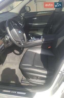 Лифтбек BMW 5 Series GT 2013 в 