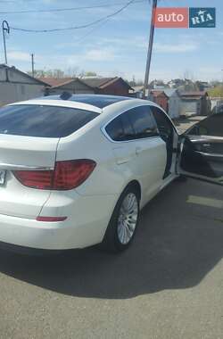 Лифтбек BMW 5 Series GT 2013 в 