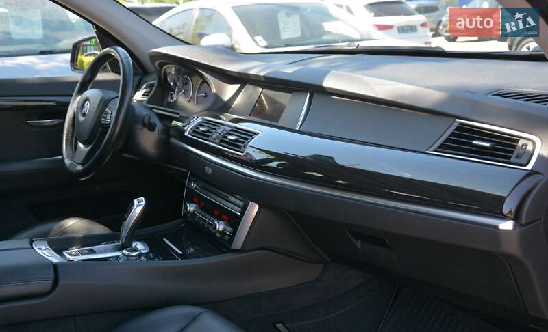 Лифтбек BMW 5 Series GT 2017 в Киеве