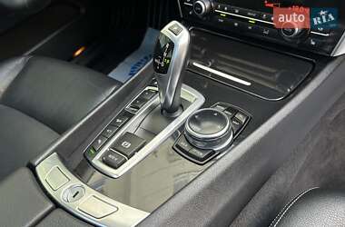 Ліфтбек BMW 5 Series GT 2013 в 