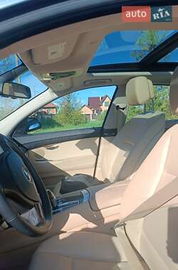 Лифтбек BMW 5 Series GT 2012 в 
