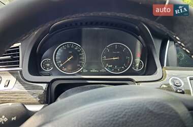 Лифтбек BMW 5 Series GT 2014 в 