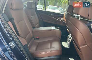 Лифтбек BMW 5 Series GT 2012 в 