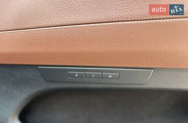 Лифтбек BMW 5 Series GT 2012 в 